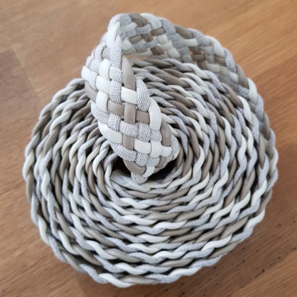 1 metro di pelle intrecciata N&deg;01 30 mm