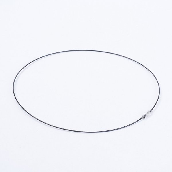 1 collana filo rigido cablato chiusura nera a vite N&deg;01