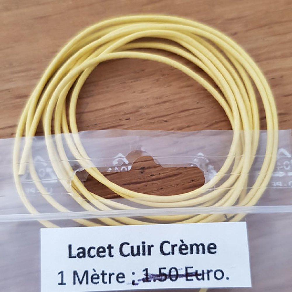 1 metro di corda rotonda in pelle liscia Crema 1 mm