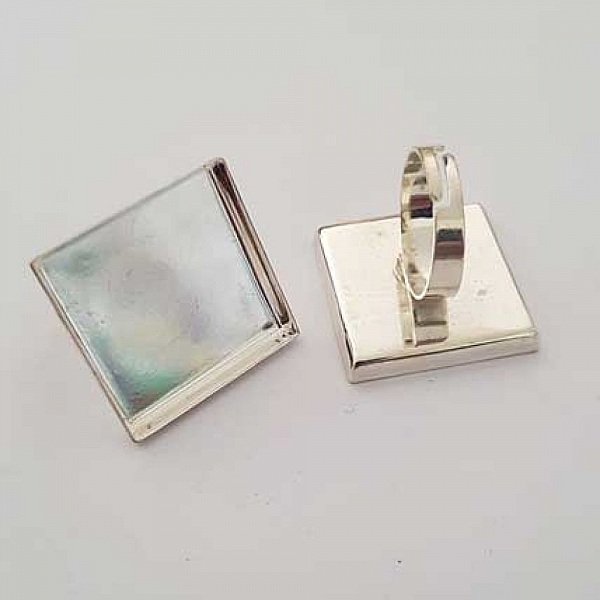 1 support bague carr&eacute; de 25 mm Argent N&deg;06