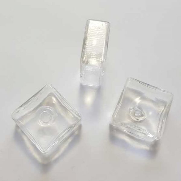 20 Boules en verre Carr&eacute; 20 mm &agrave; remplir