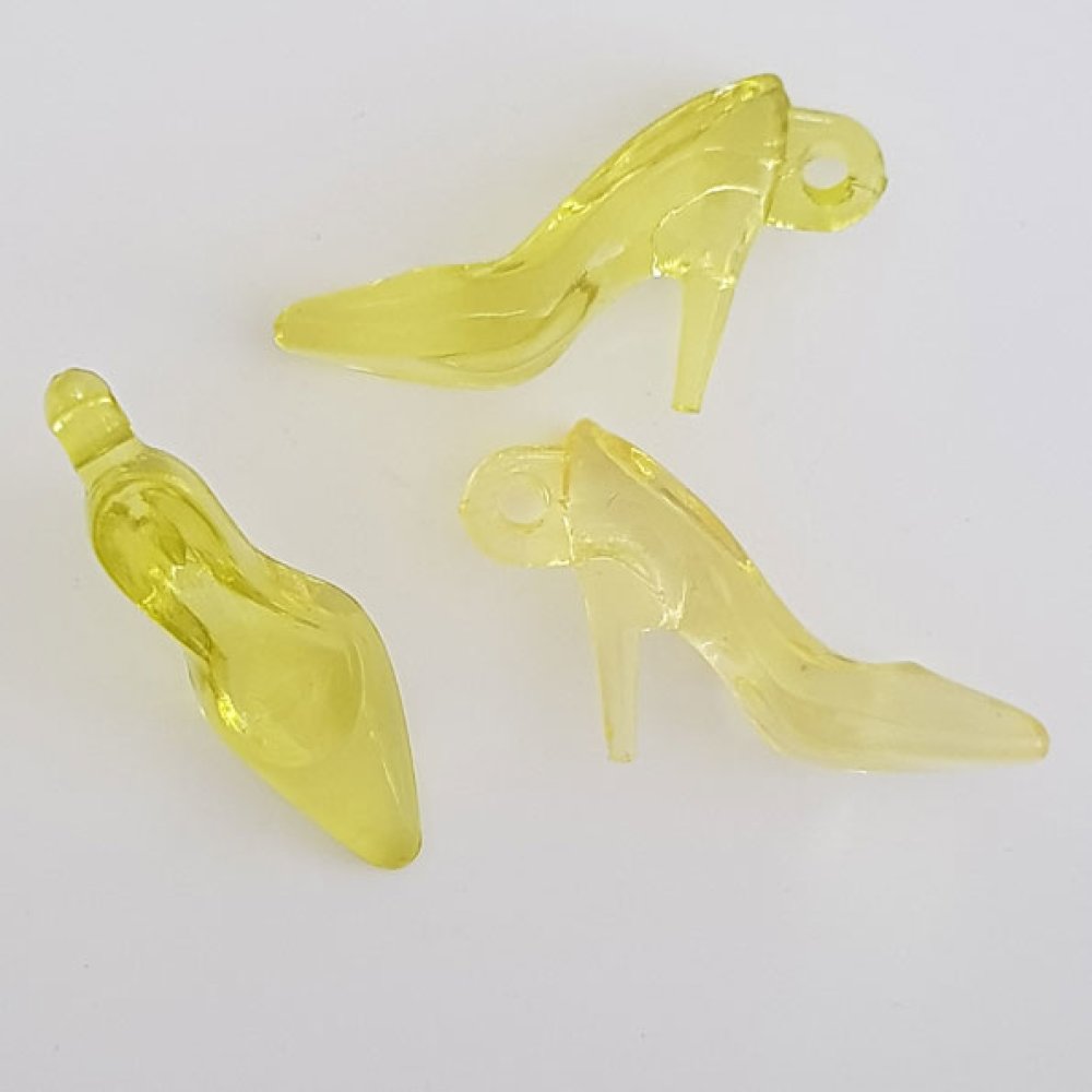 3 Charm Shoe N°33 Giallo