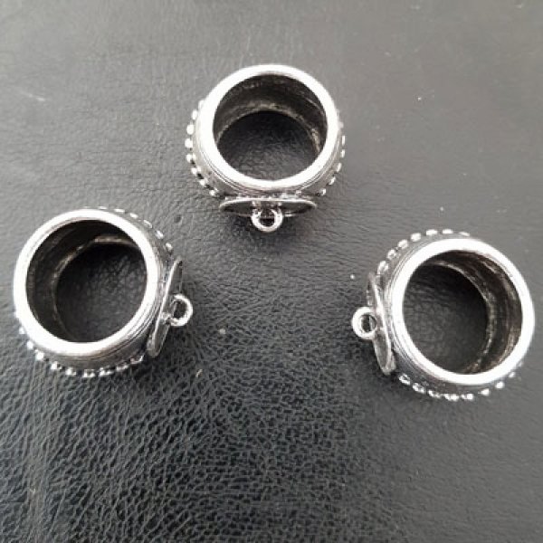 3 Passanti per sciarpa N&deg;02