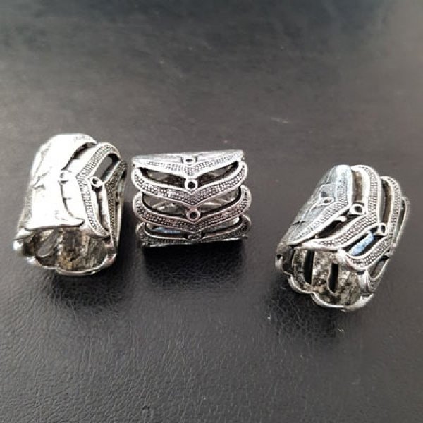 3 Passanti per sciarpa N&deg;47