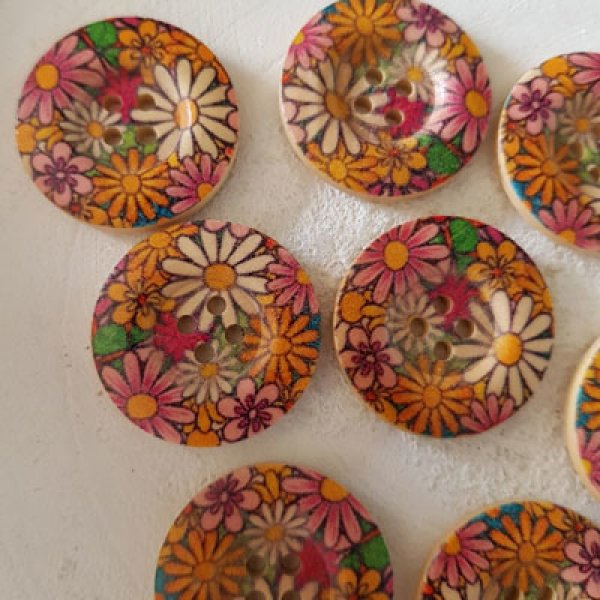 Pomello in legno fiori 30 mm N&deg;11 x 10 pezzi