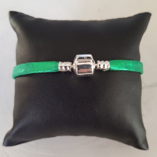 Bracciale europeo a clip liscio Uni 04 DA 15 A 23 CM Lam&eacute;