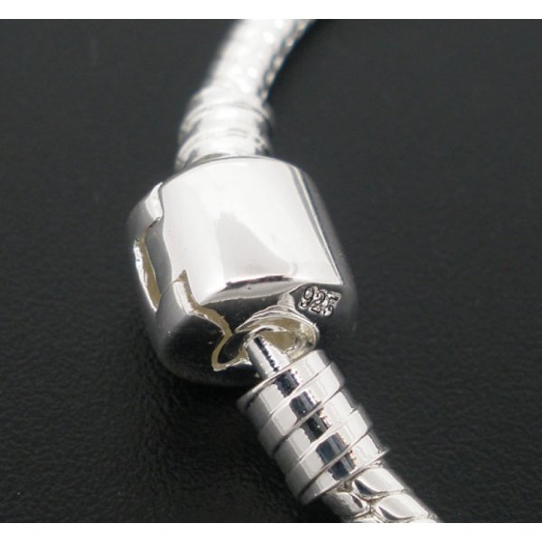 Bracciale europeo a clip 21 cm Chiusura liscia Argento placcato 925