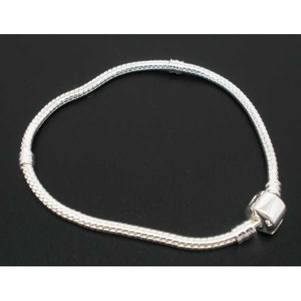 Bracciale europeo a clip 21 cm Chiusura liscia Argento placcato 925