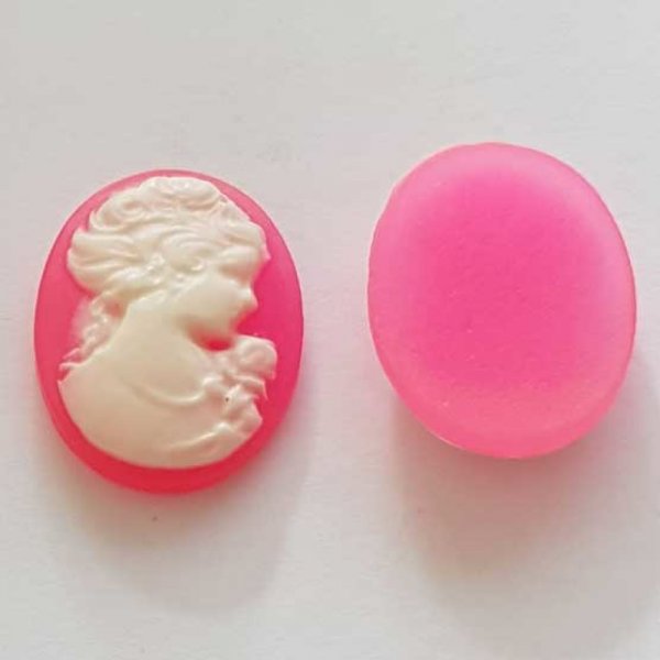 Breloque Cam&eacute;e femme N&deg;06 Rose 03 ovale en r&eacute;sine