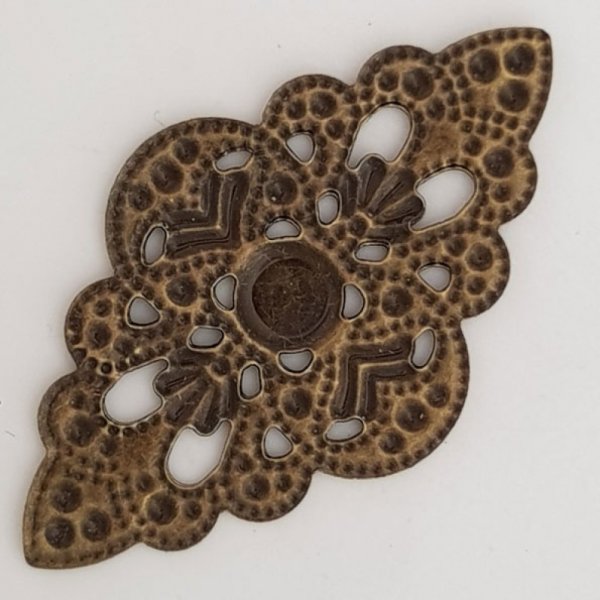 Charm floreale in metallo N&deg;097 Incisione in bronzo