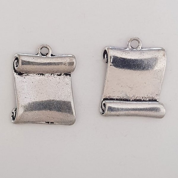 Libro fascino Pergamena grimorio N&deg;02 Argento.