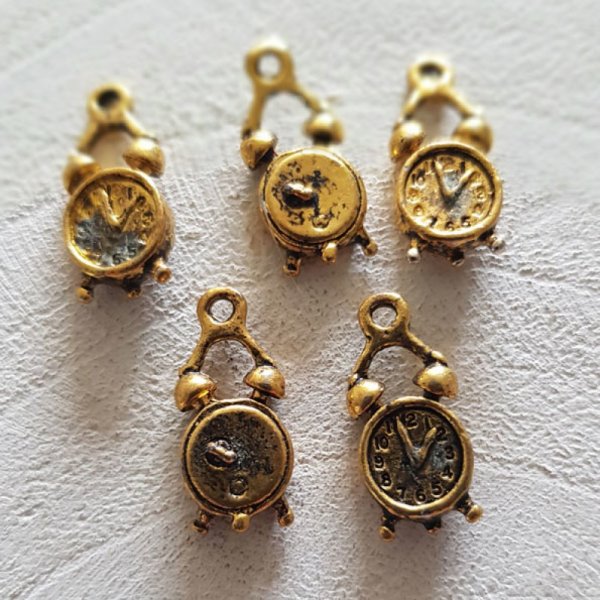 Charm Clockwork N&deg;07 Oro Antico