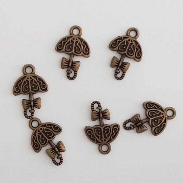 Ciondolo ombrello N&deg;03