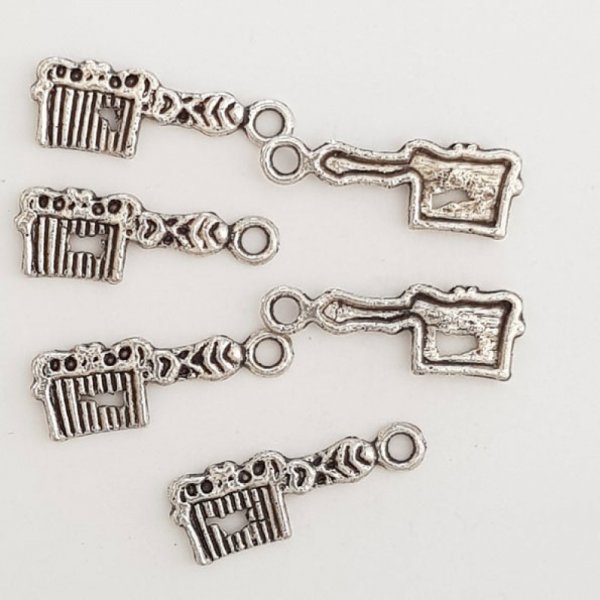 Pettine charm per parrucchieri N&deg;04-02 Set di 6 pezzi
