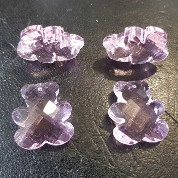 Ciondolo a forma di orso in vetro sfaccettato N&deg;01-01