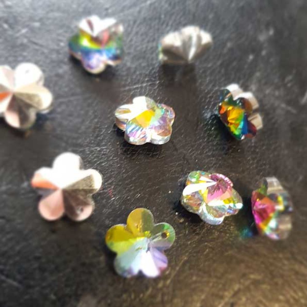 Ciondolo a forma di fiore in vetro sfaccettato N°04-02