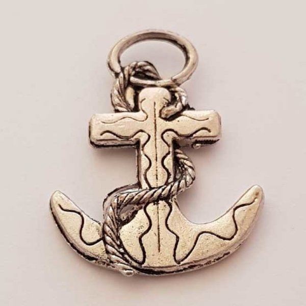 Breloque ancre N&deg;05 Argent