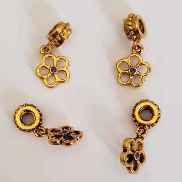 Staffa N&deg;04 X 20 pezzi