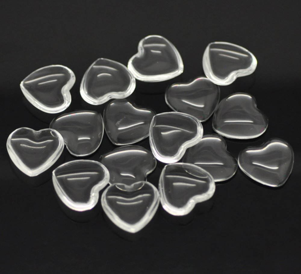 Cuore cabochon 17 x 18 mm in vetro trasparente con bava N°23