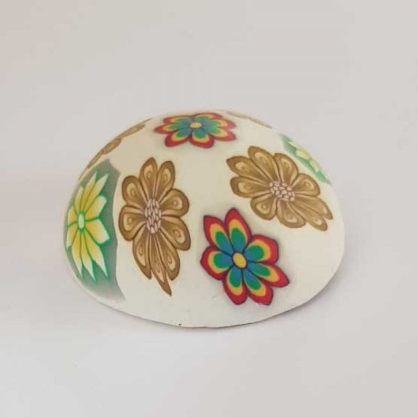 Cabochon p&acirc;te polym&egrave;re 30 mm Fleur Blanc N&deg;02