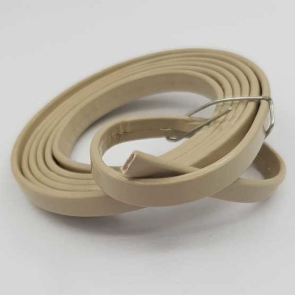 Cordon vernis plat 06 mm beige x 10cm