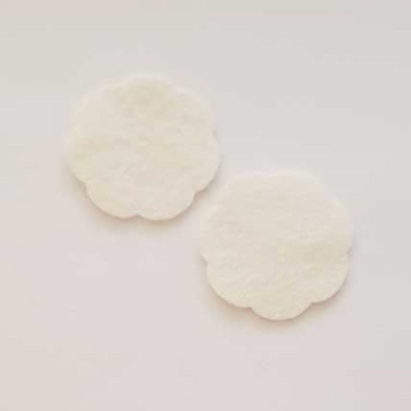 Jolie petite fleur en Feutrine 36 mm N&deg;10-12 x 2 pi&egrave;ces