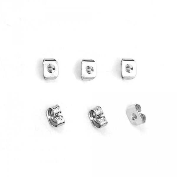 Lotto di 200 punte per orecchini n. 04 (100 paia).