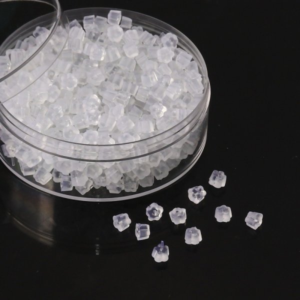 Lotto di 600 puntali N&deg;01 (cio&egrave; 300 paia) per orecchini.