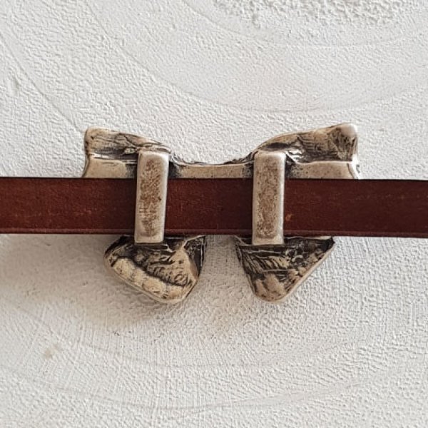 Zamak N&deg;19 Argento 13 mm passante