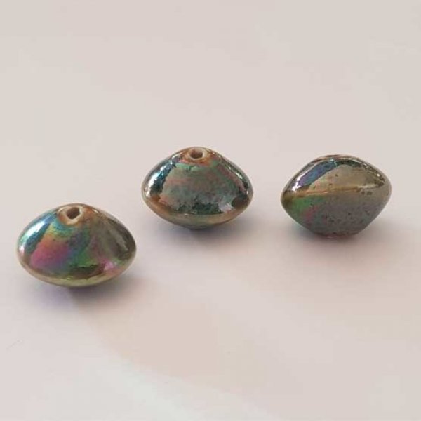 Perle fantaisie soucoupe c&eacute;ramique vert 02 20 mm N&deg;8