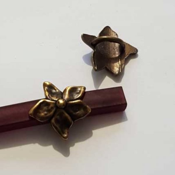 Perle passant fleur pour cuir &eacute;pais r&eacute;galiz 10 mm Bronze N&deg;04