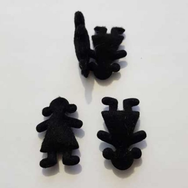 Personnage bomb&eacute; noir feutrine scrapbooking 36mm