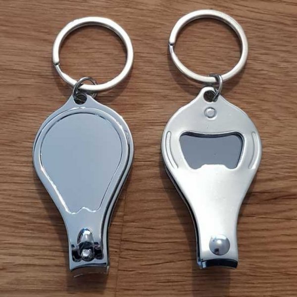 Porte cl&eacute; d&eacute;capsuleur - coupe ongle N&deg;01