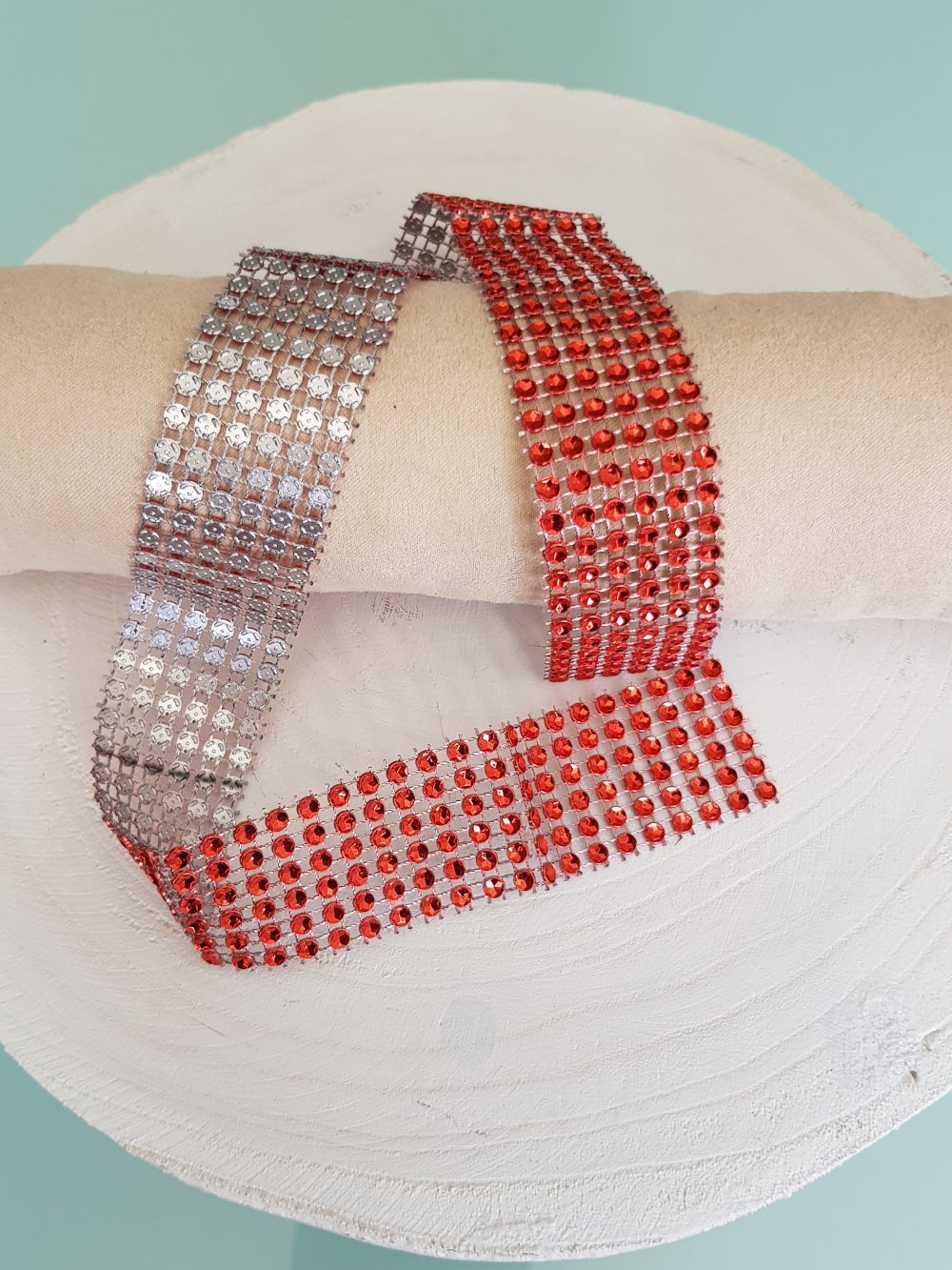 Nastro Strass N°03 Rosso per 0,50 cm.