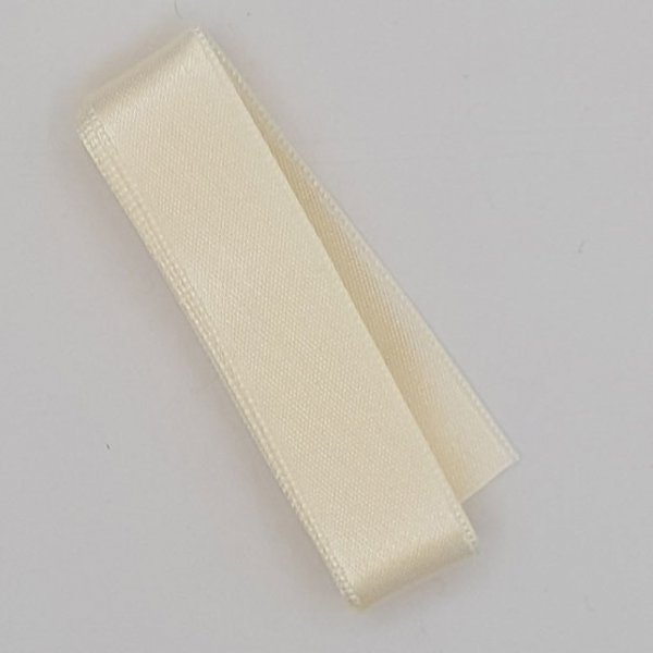 Ruban satin Cr&egrave;me double face de 16 mm x 0.50 cm