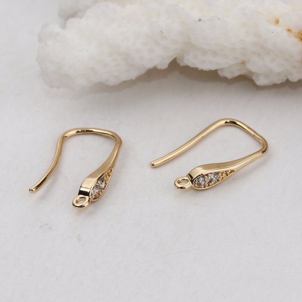 Porta orecchini N&deg;26 Gancio placcato oro e Strass