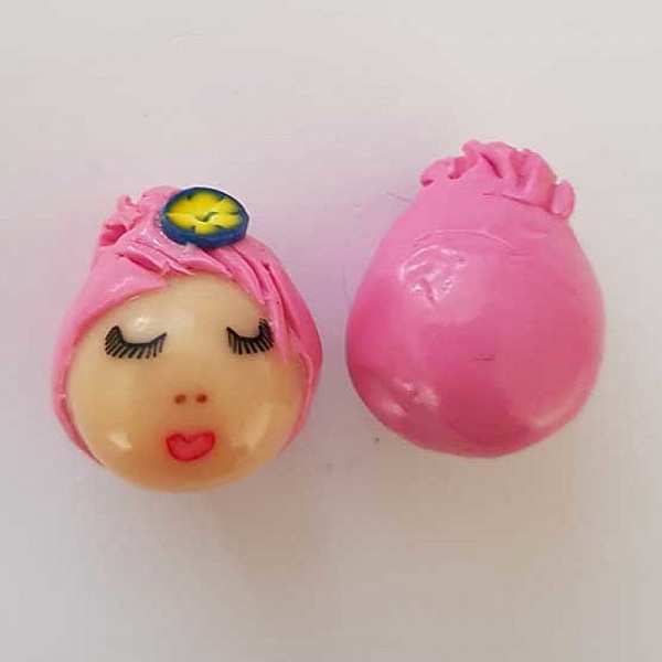 T&ecirc;te polym&egrave;re N&deg;32