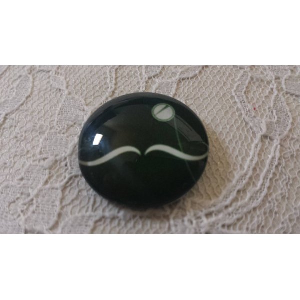 vetro cabochon rotondo 25 mm baffi 039 