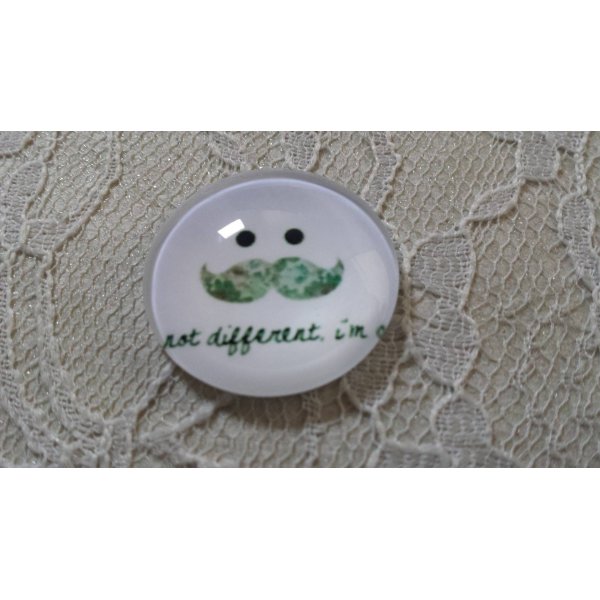 vetro cabochon rotondo 25 mm baffi 028 