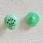 Bottoni fantasia, bambini, neonati Motivo coccinella N°01-08 Verde pastello
