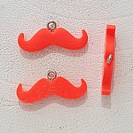 Ciondolo Moustache N°12 Arancione Fluorescente