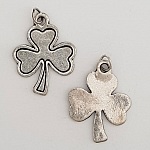 Charm floreale in metallo N°049 Argento