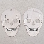 Ciondolo con teschio e ossa incrociate N°10