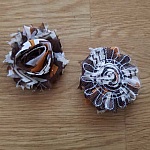 Fiore di tessuto sfrangiato n. 37