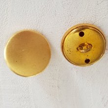 Bottone rotondo d'oro 18 mm N°03