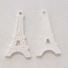 Ciondolo Torre Eiffel in resina bianca
