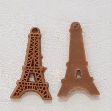 Ciondolo Torre Eiffel in resina marrone