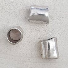 Perla tubolare d'argento N°02