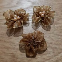 Set di 3 fiori colorati Tessuti di organza marrone