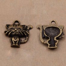 set di 5 ciondoli a forma di gatto in metallo bronzato-No. 01 Cat Pendant 